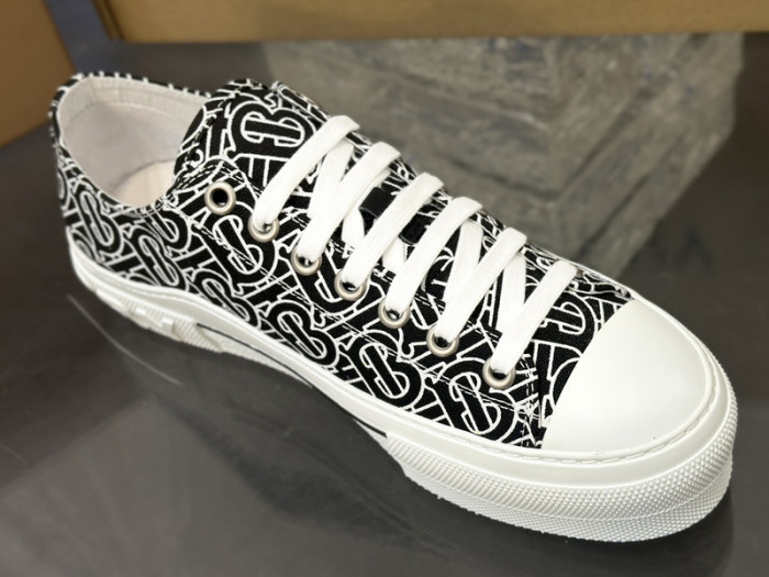 BUR SNEAKER