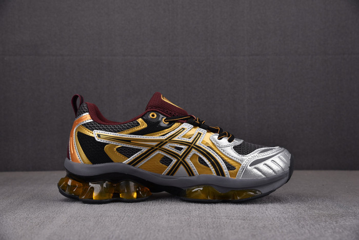 As*ic*s gel-quantum kinetic carbon pure gold 1203a270-021