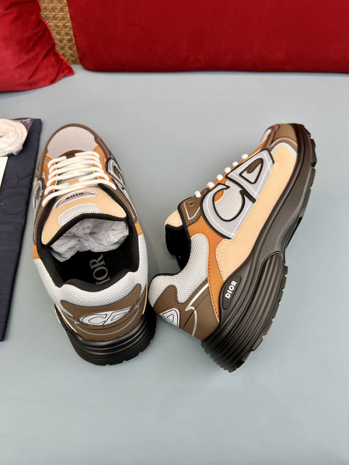 D10R B30 SNEAKER