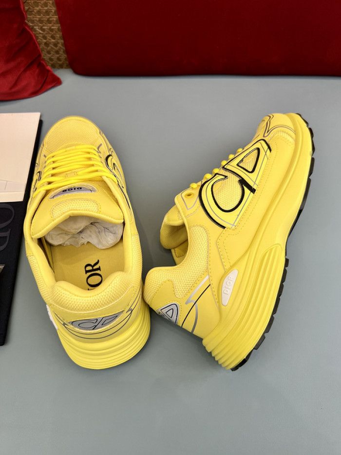 D10R B30 SNEAKER