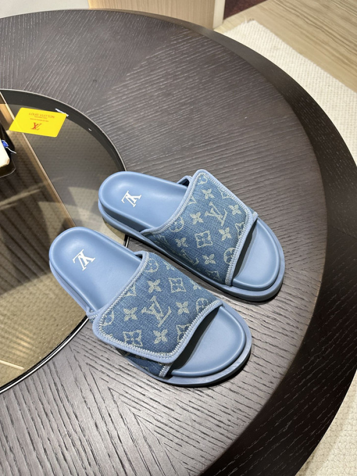 Lou1su1tt slides