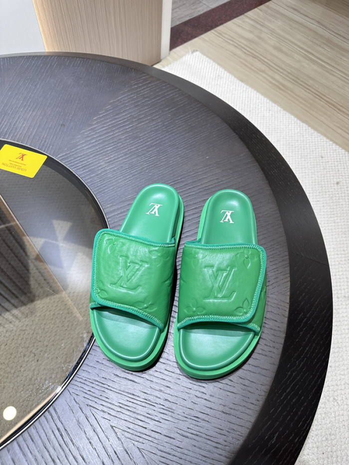 Lou1su1tt slides