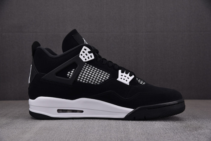 Air Jordan 4 "White Thunder" FQ8138-001