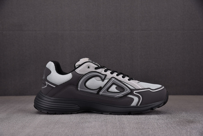 D10R B30 SNEAKER