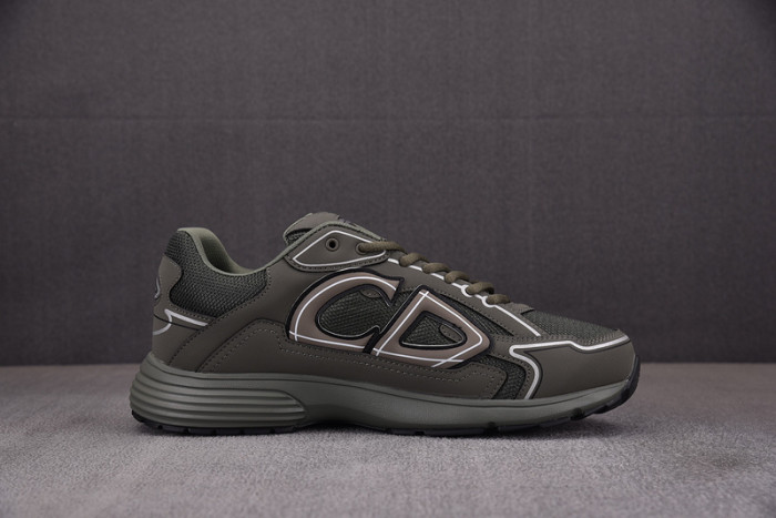 D10R B30 SNEAKER