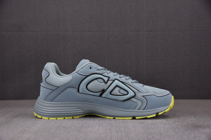 D10R B30 SNEAKER