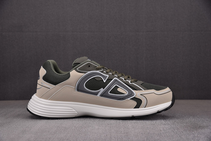 D10R B30 SNEAKER