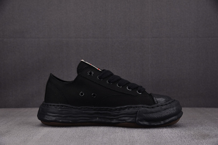 Ma1s0n MIHARA YASUHIRO SNEAKER