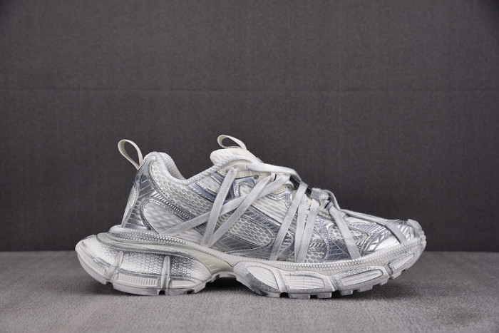 BLCG 3XL SNEAKER 734734 W3XLC 0101