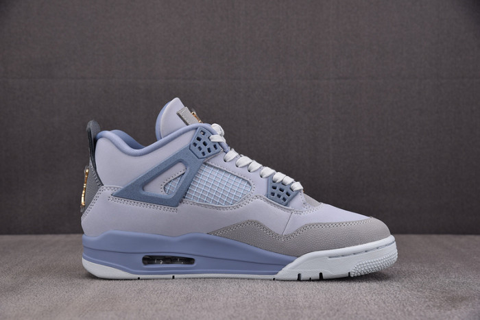 2025 Air Jordan 4 Retro UNC Tar Heels Player Exclusive HV9204-407
