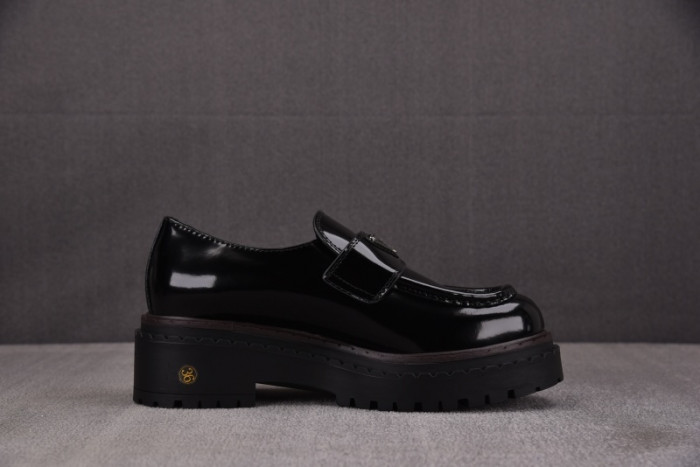 PRA shoes