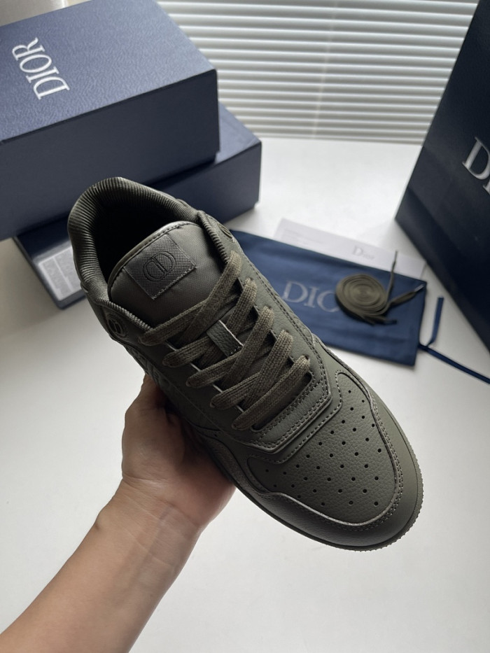 D10R B27 Sneaker