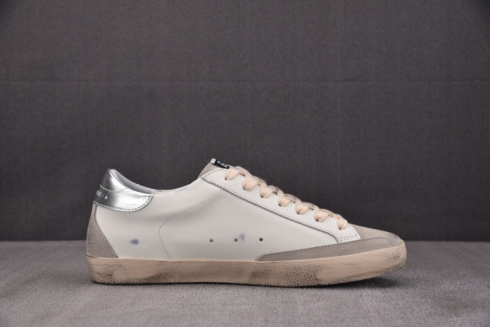 GGDB Low-Top Shoes