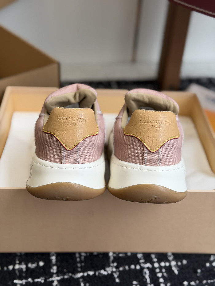 Lou1su1tt Tilted Sneaker