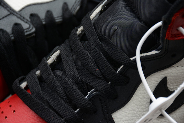 Air Jordan 1 Retro High Bred Toe 555088-610