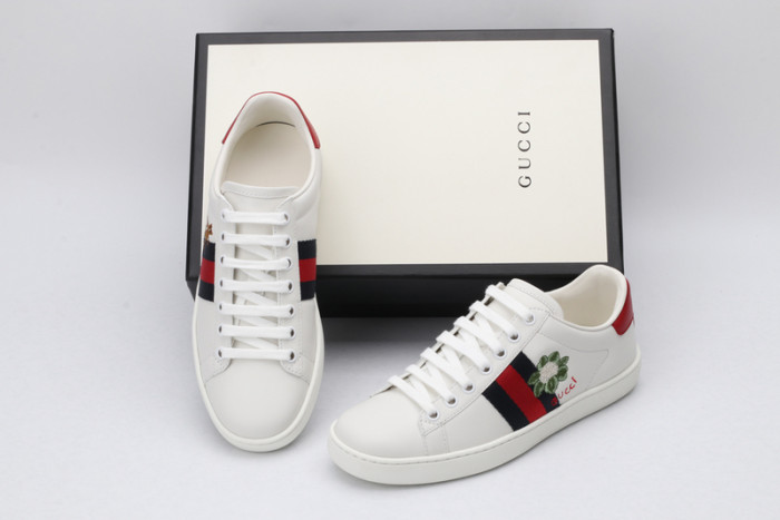 Gu66 Ace Embroidered Low-Top Sneaker