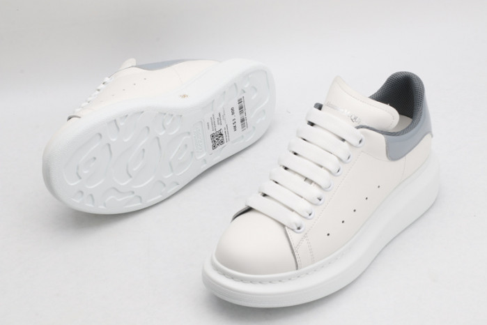 MQ Sneakers