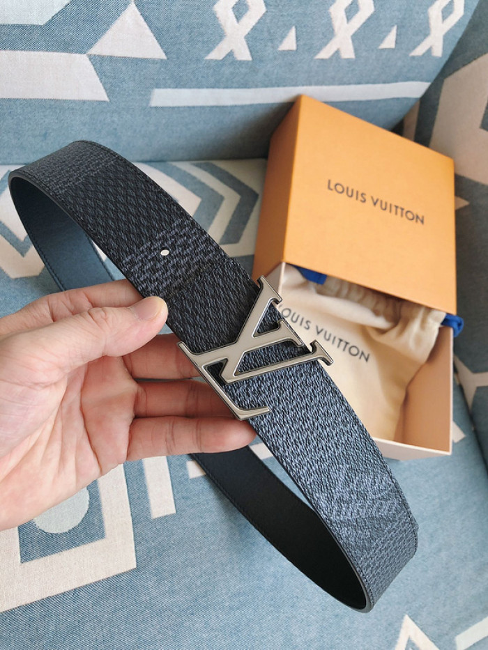 Lou1su1tt BELT