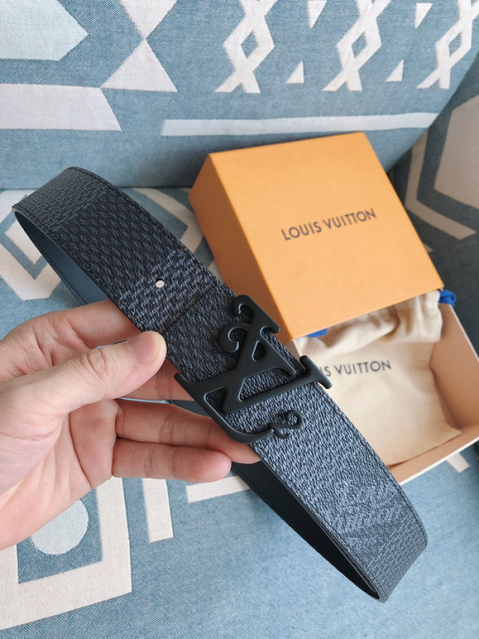 Lou1su1tt BELT