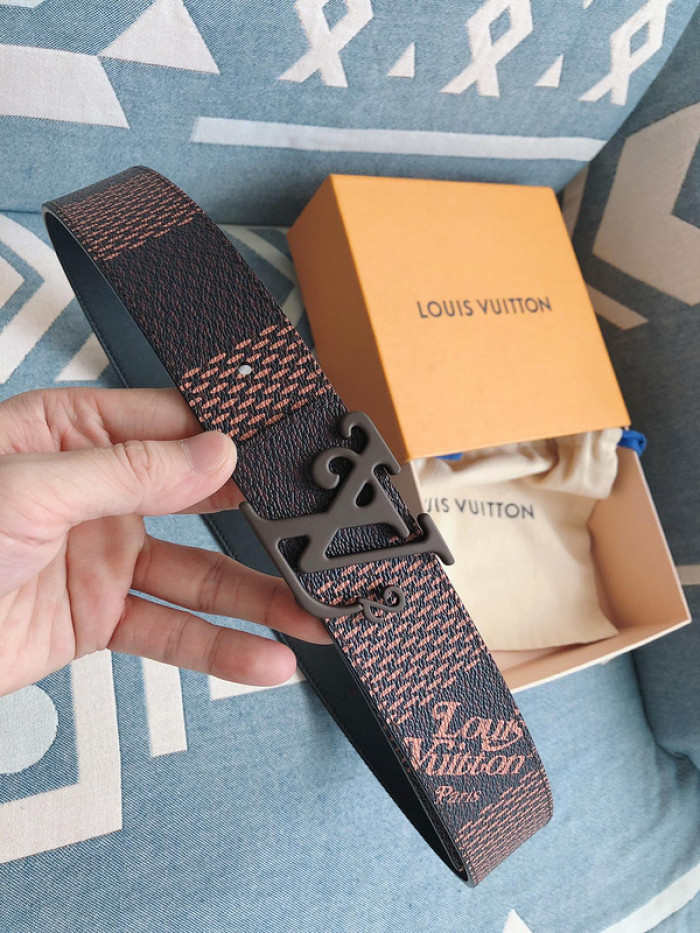 Lou1su1tt BELT
