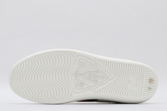 Gu66 Ace Embroidered Low-Top Sneaker