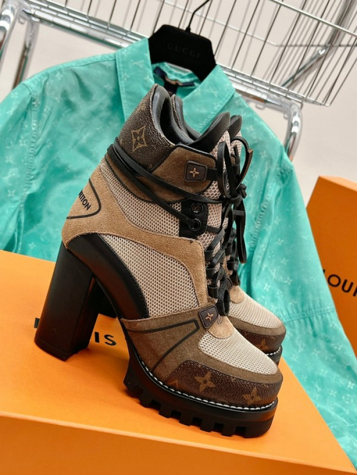 lou1su1tt Boots