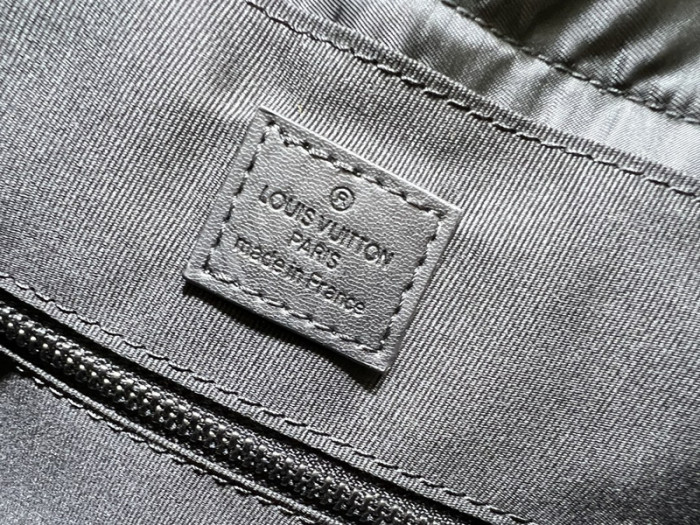 Lou1su1tt BACKPACK