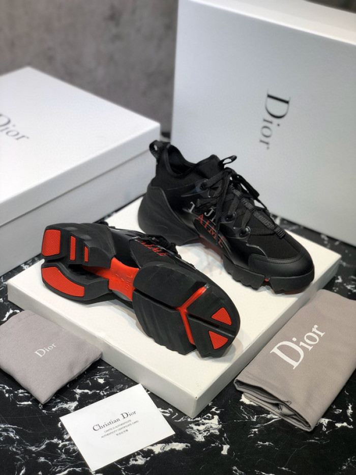 D10R SNEAKER