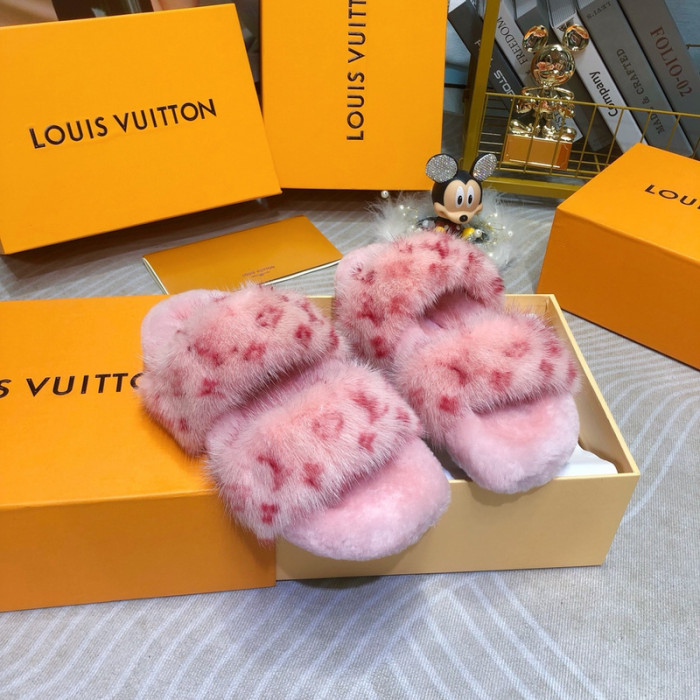 Lou1su1tt slides