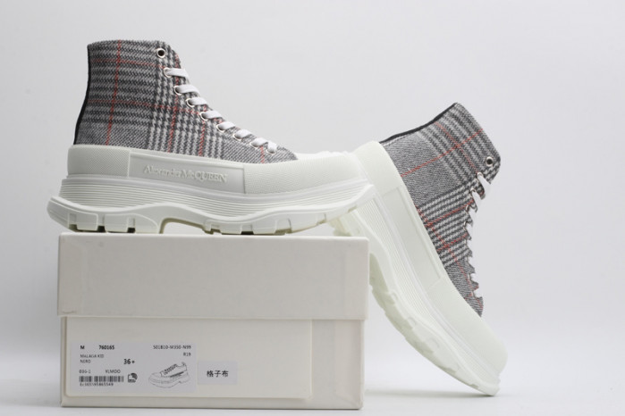 MQ Sneakers