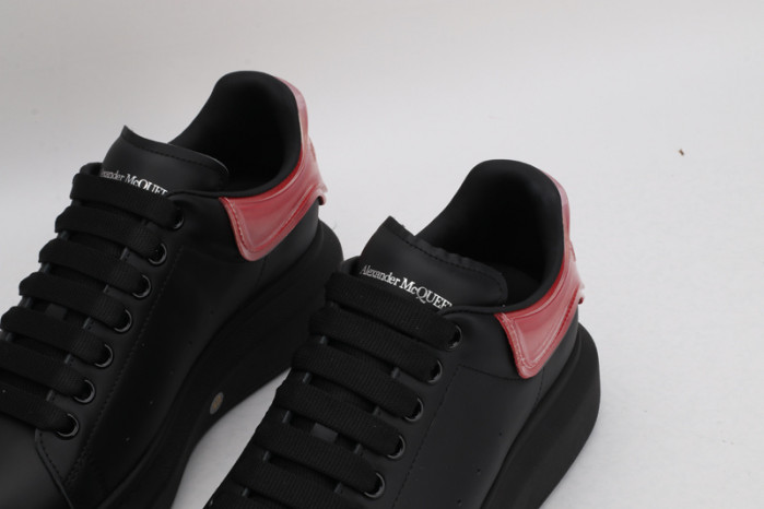 MQ Sneakers