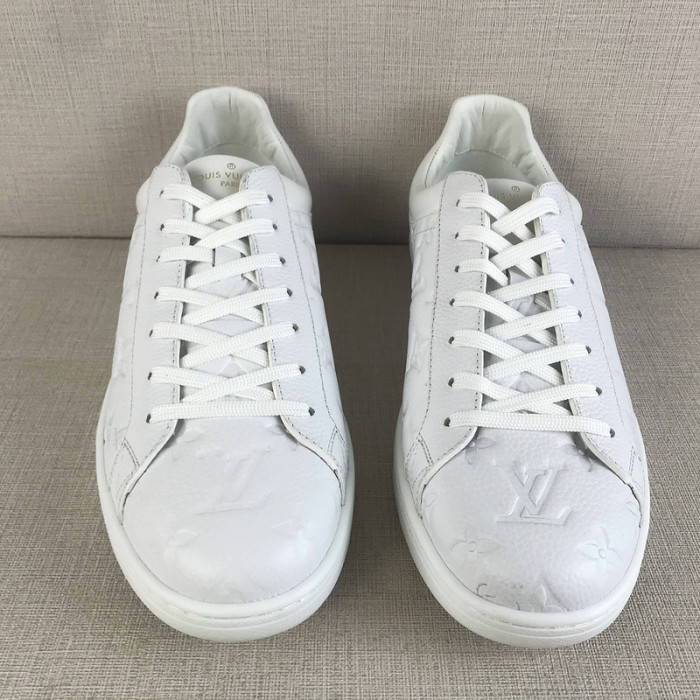 lou1su1tt Frontraw Sneaker