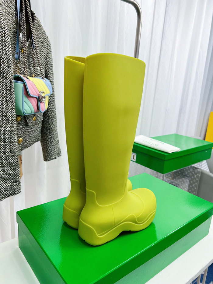 bo*te*ga Ve*ne*ta boots
