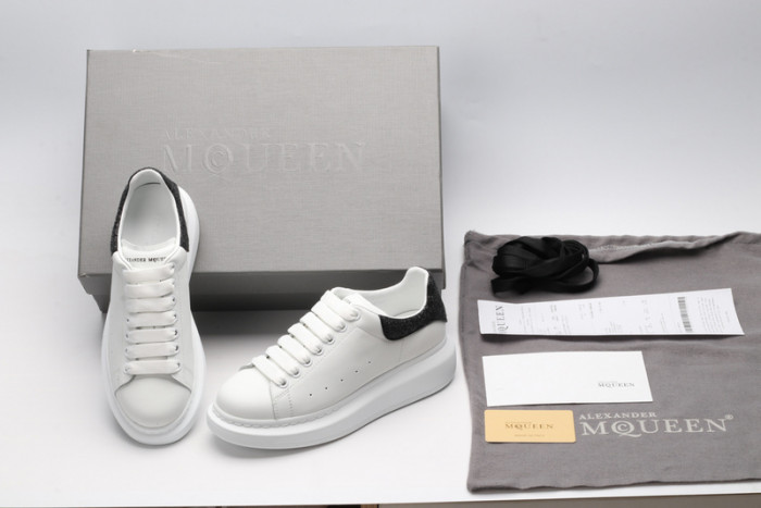 MQ Sneakers