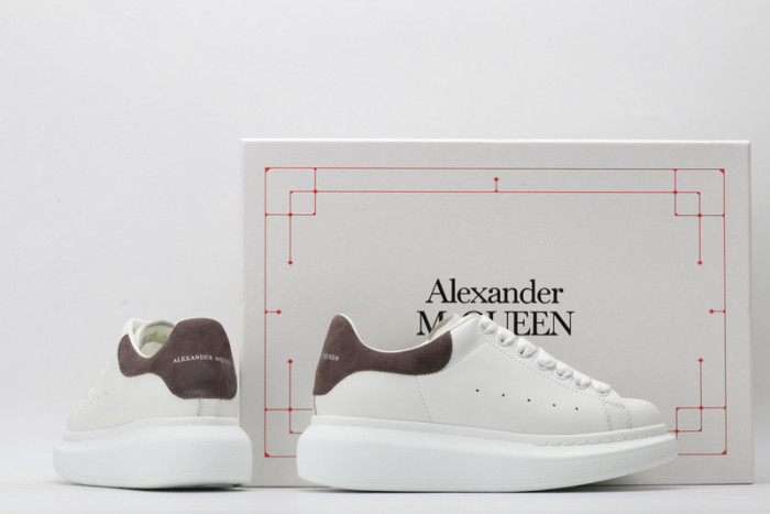 MQ Sneakers