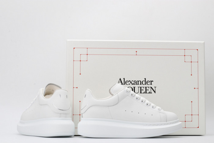 MQ Sneakers