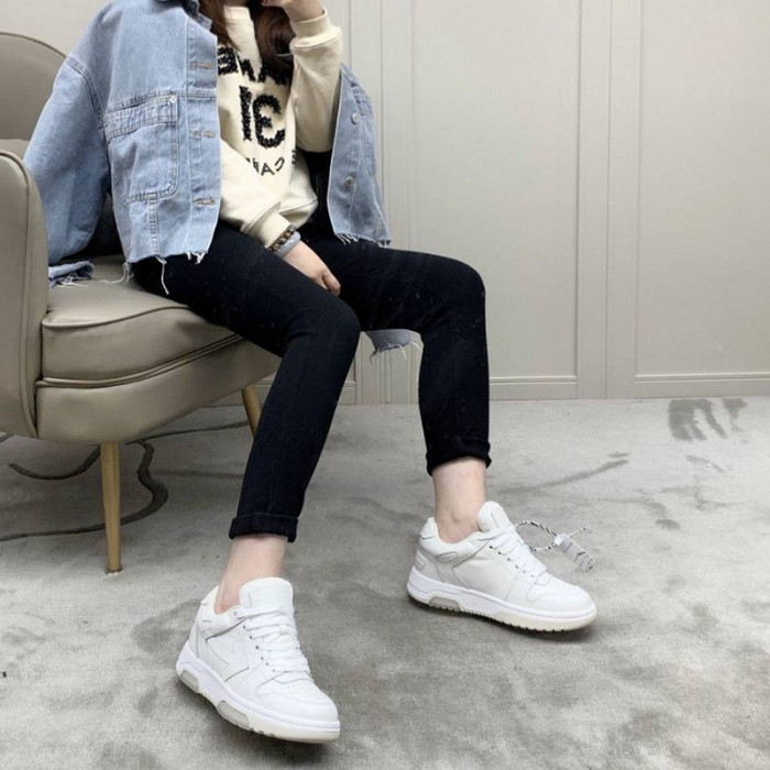 OFW SNEAKER