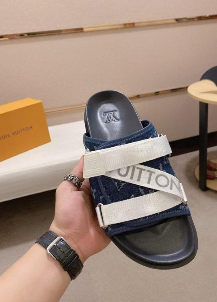 Lou1su1tt slides