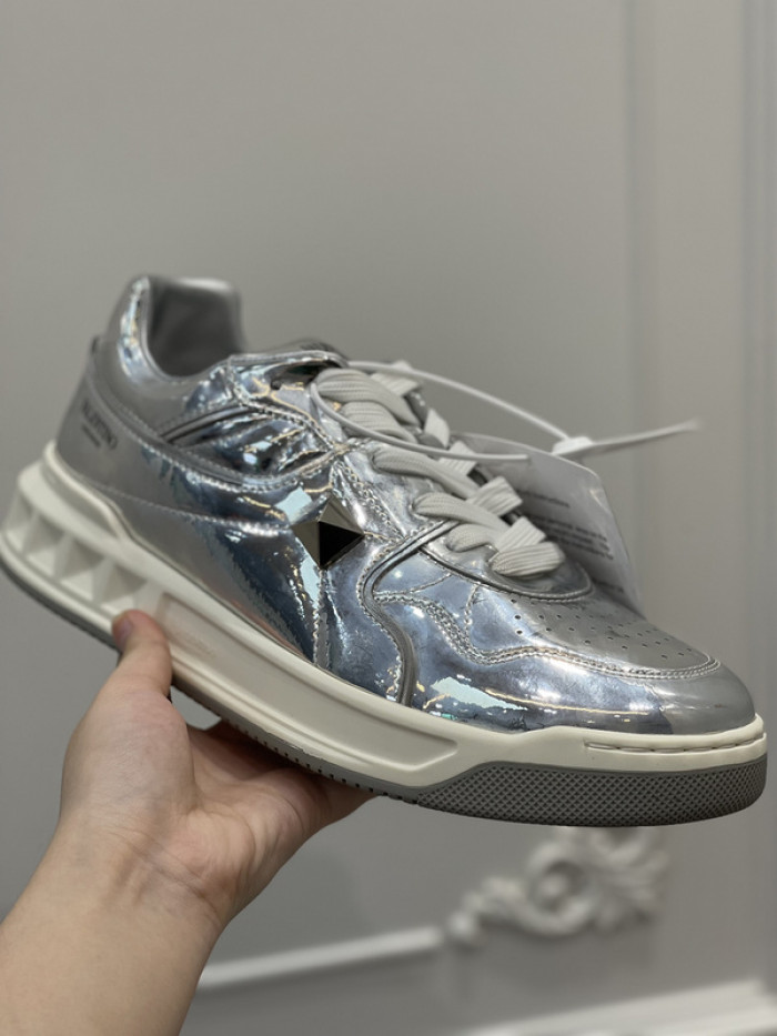 Valnetin0 One Stud Low-Top