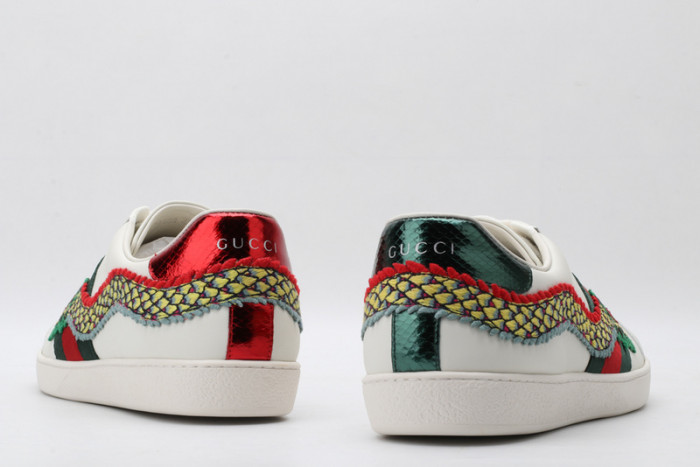 Gu66 Ace Embroidered Low-Top Sneaker