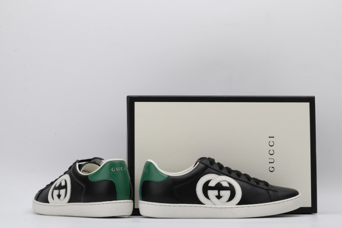 Gu66 Ace Embroidered Low-Top Sneaker