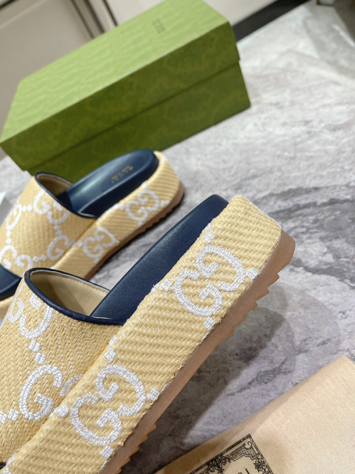 Gu66 SLIPPERS