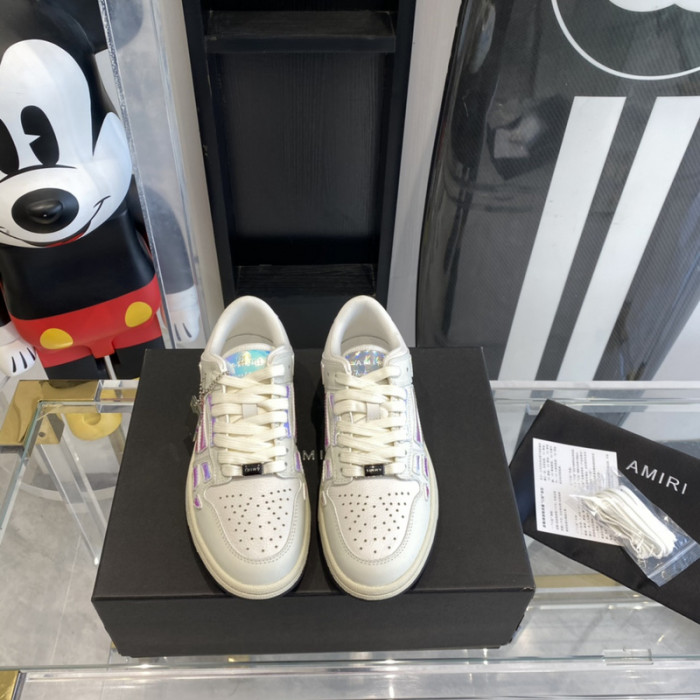 AM1R1 Skel Top Low