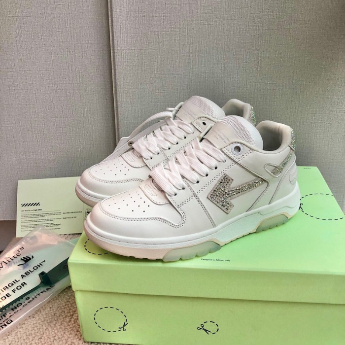 OFW SNEAKER