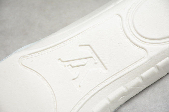 lou1su1tt STELLAR SNEAKER
