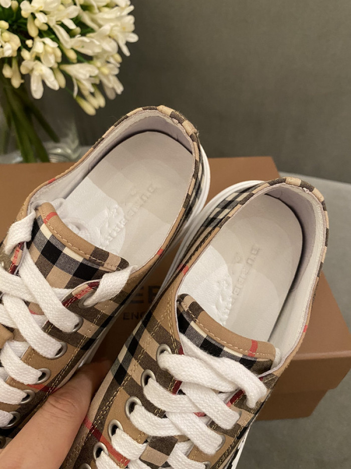 BUR SNEAKER