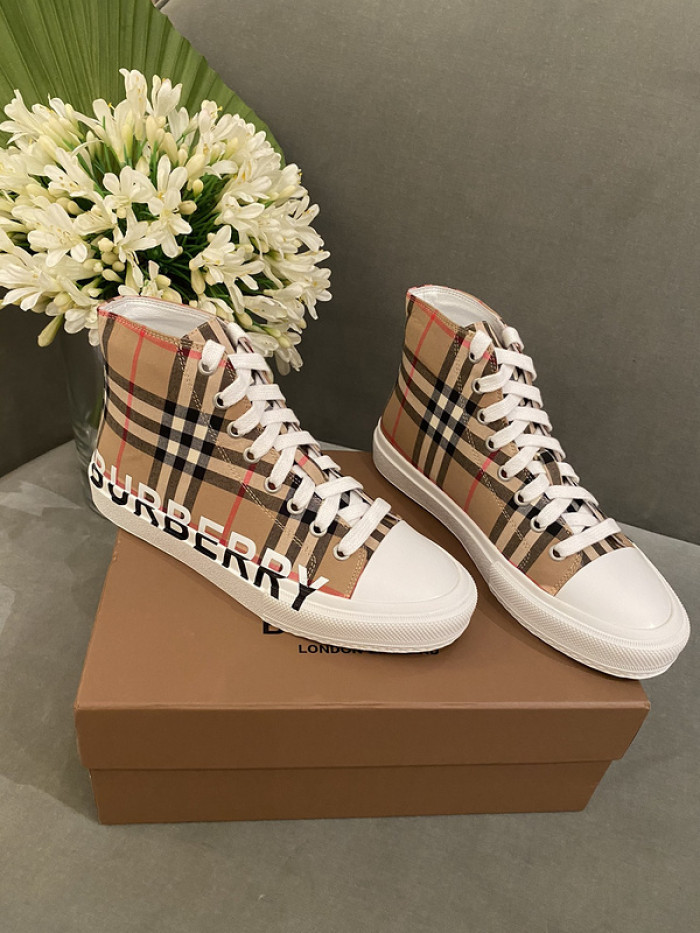 BUR SNEAKER