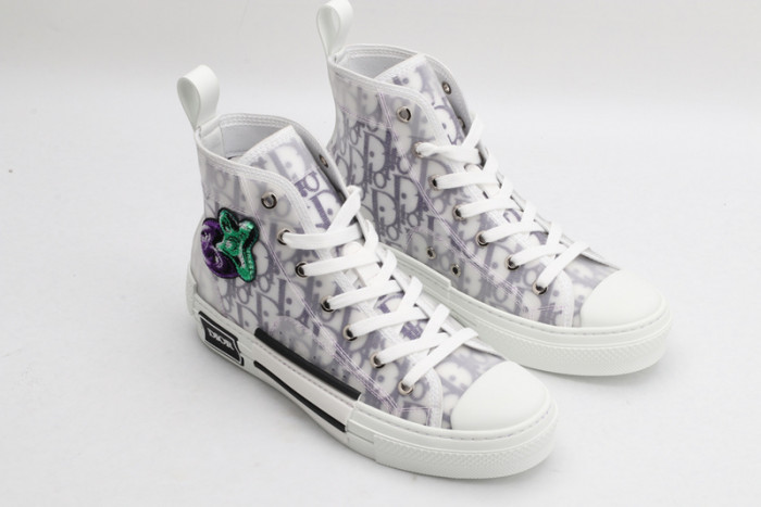 D10R B23 Oblique High Top Sneaker