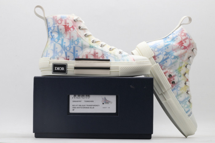 D10R B23 Oblique High Top Sneaker