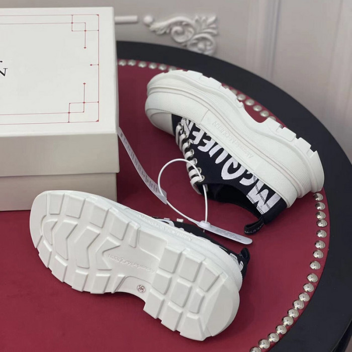 MQ Sneakers